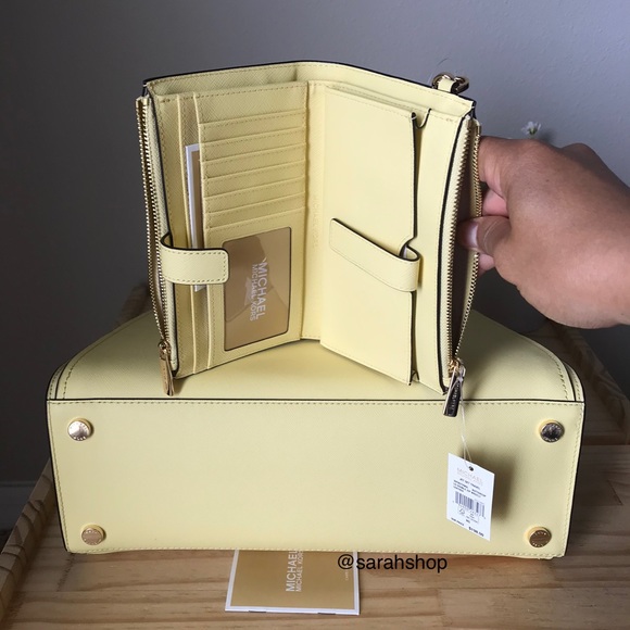 🌼Michael Kors Set - Picture 5 of 16